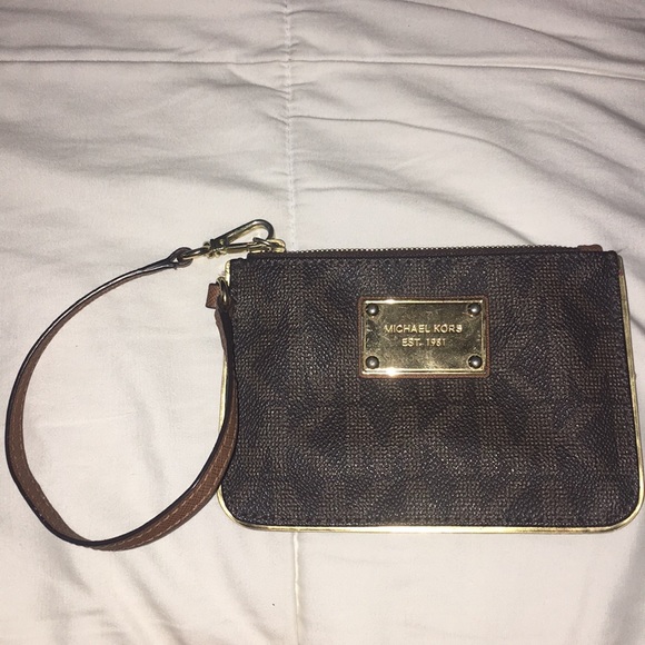 Michael Kors Handbags - Wristlet Michael Kors Handbags - Wristlet